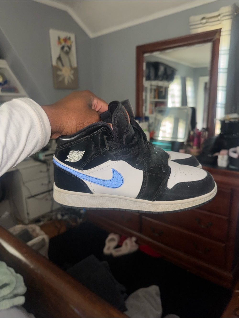 AIR JORDAN 1 MID GS "RACER BLUE" SIZE 7Y USED (RARE)